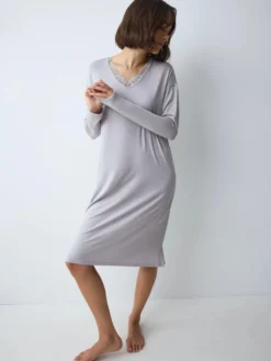 TIMELESS SENSUALITY Nightdress