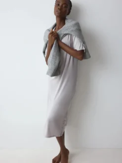 TIMELESS SENSUALITY Nightdress