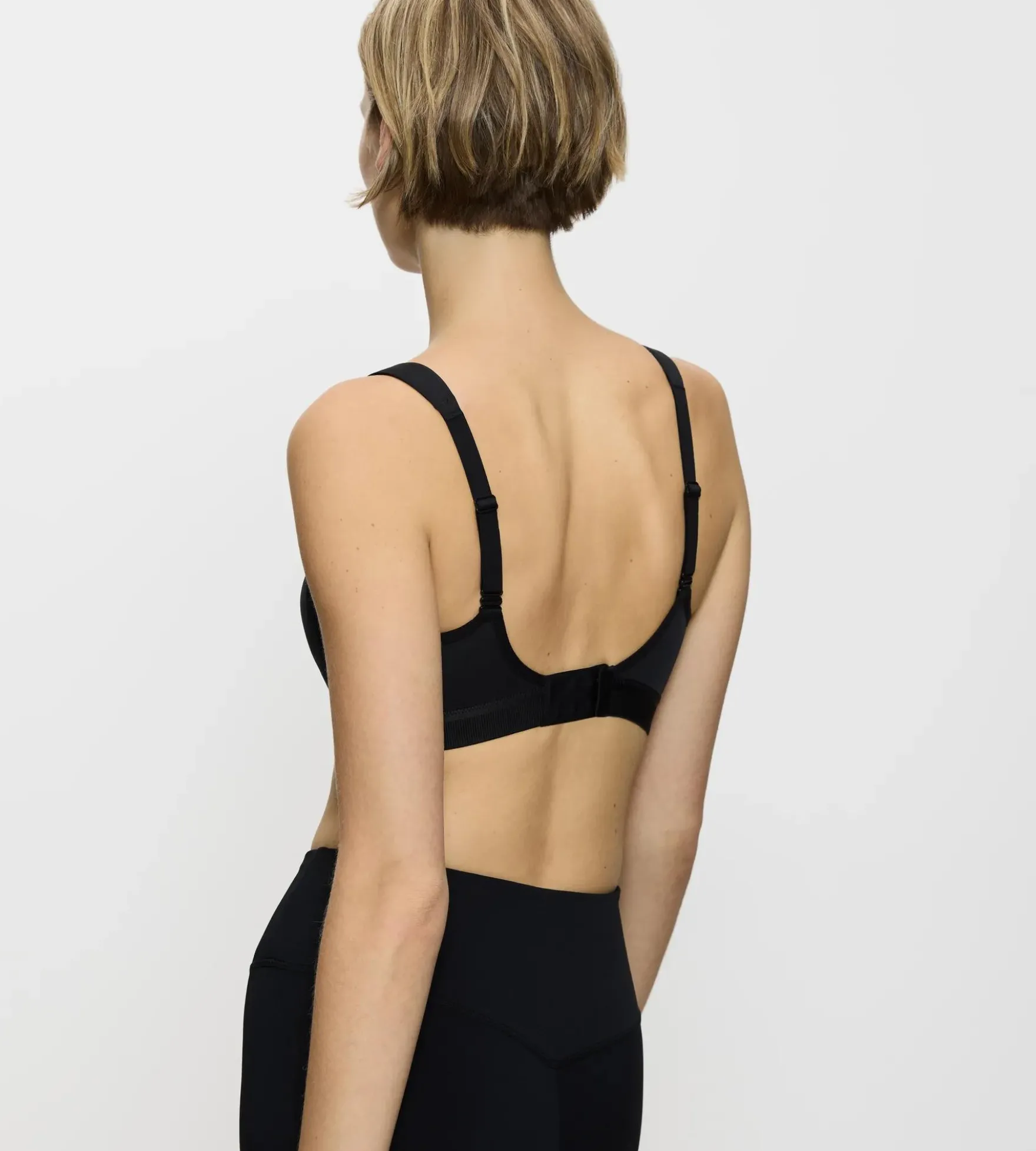 TRIACTION GRAVITY LITE Sports bra
