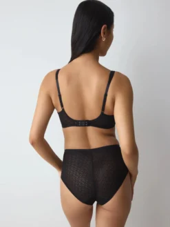 TRIUMPH SIGNATURE SHEER Minimizer bra