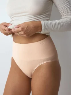 TRIUMPH SOFT SCULPT Bandeau knickers