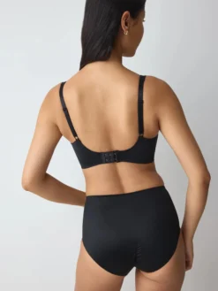 TRUE SHAPE SENSATION Minimizer bra