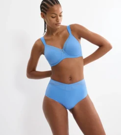 TRUE SHAPE SENSATION Minimizer bra